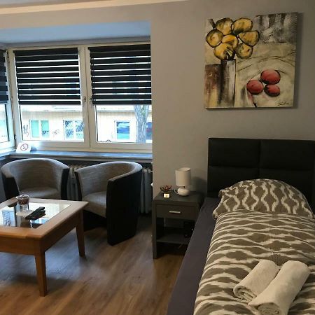 Apartment Maximilians Düsseldorf Esterno foto